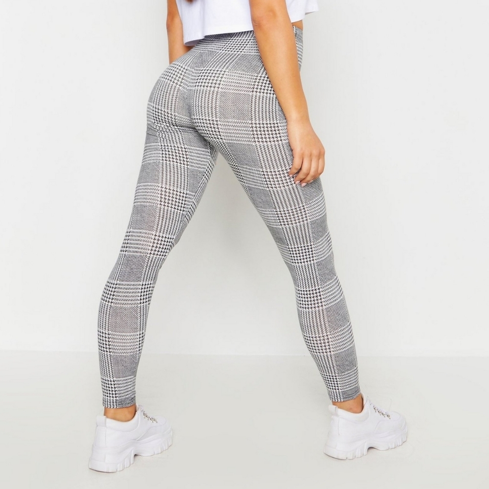 NEW! Plaid Pants